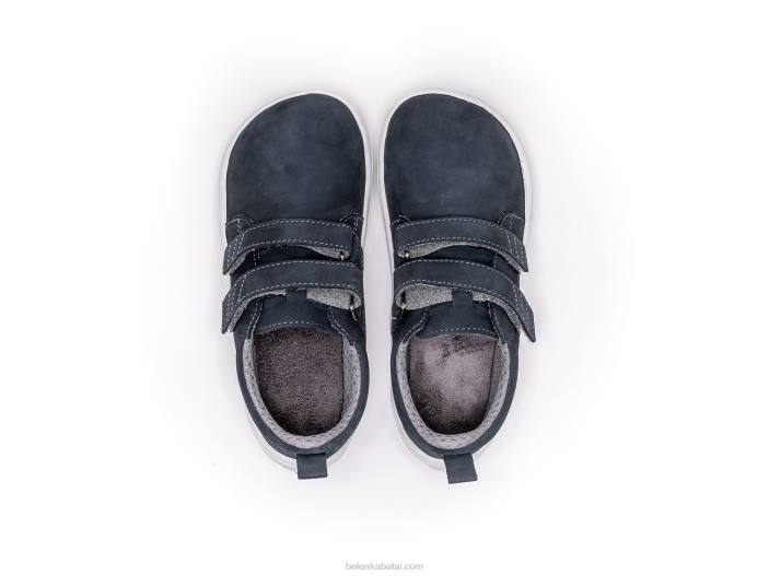 linksmi vaikai basomis kojomisBe Lenka HZVH204 anglis