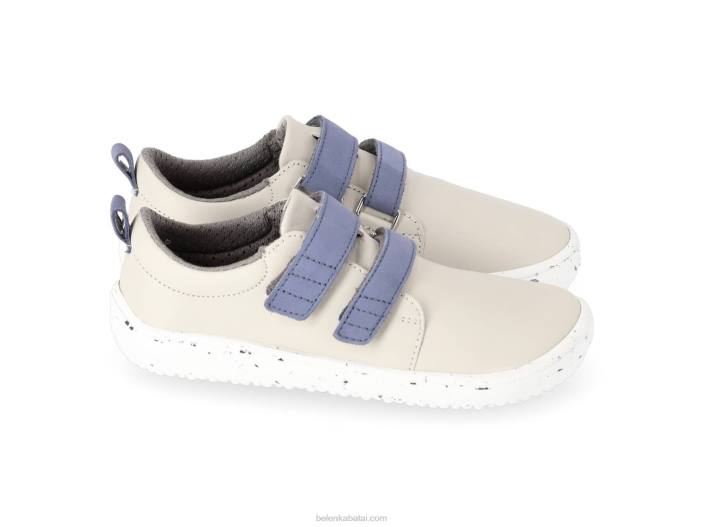 linksmi vaikai basomis kojomisBe Lenka HZVH208 pilka